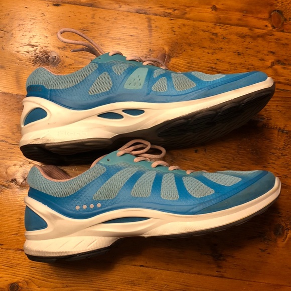 ecco biom natural motion